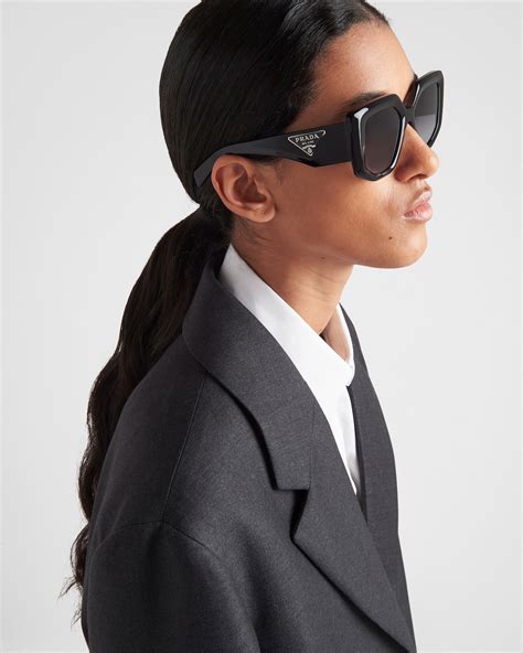 womans prada sunglass prices in china